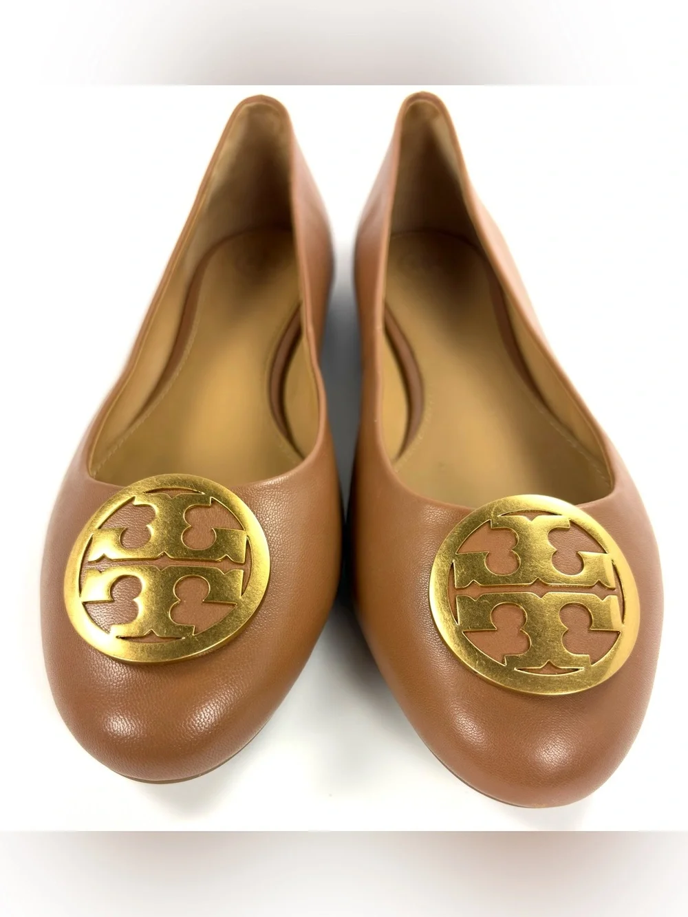 Tory Burch Reva Ballet Flats 10.5 Camel Leather Gold Logo Medallion Shoes